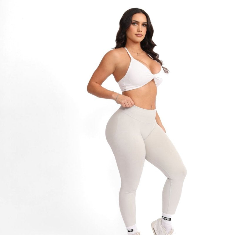 Peachy Scrunch Leggings - Allure The Brand