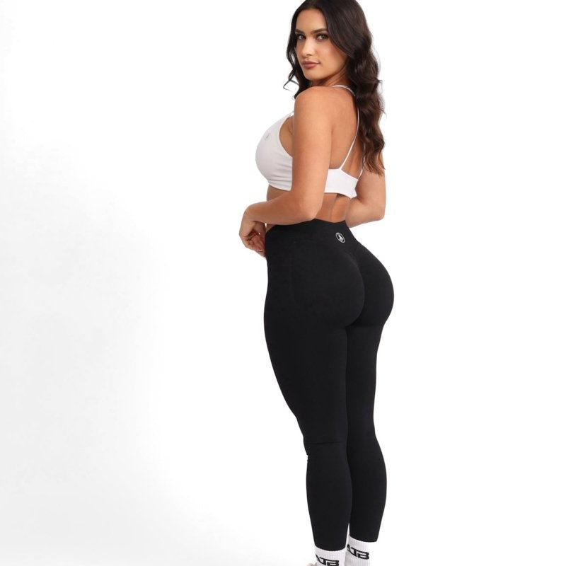 Peachy Scrunch Leggings - Allure The Brand