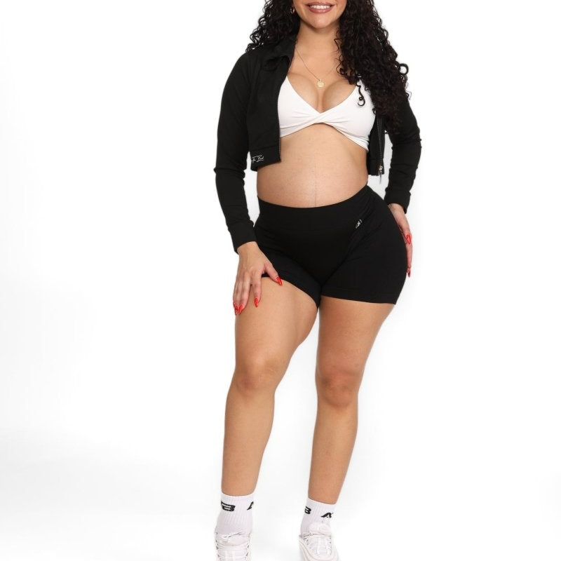 Seamless V Back Shorts - Allure The Brand